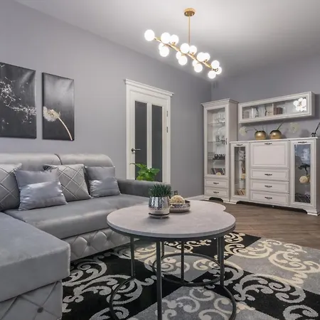 Dandelion In The Heart Of Apartment Kaunas