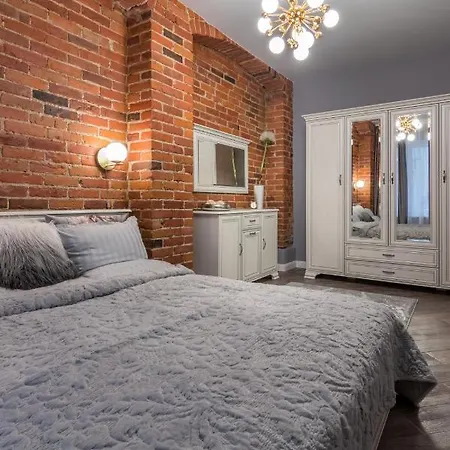 Apartment Dandelion In The Heart Of
